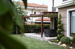 Cedrus pergola thumbnail 4